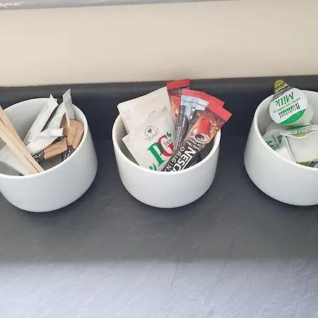 Comfortable Ground Floor Studio Apartment. Apartment